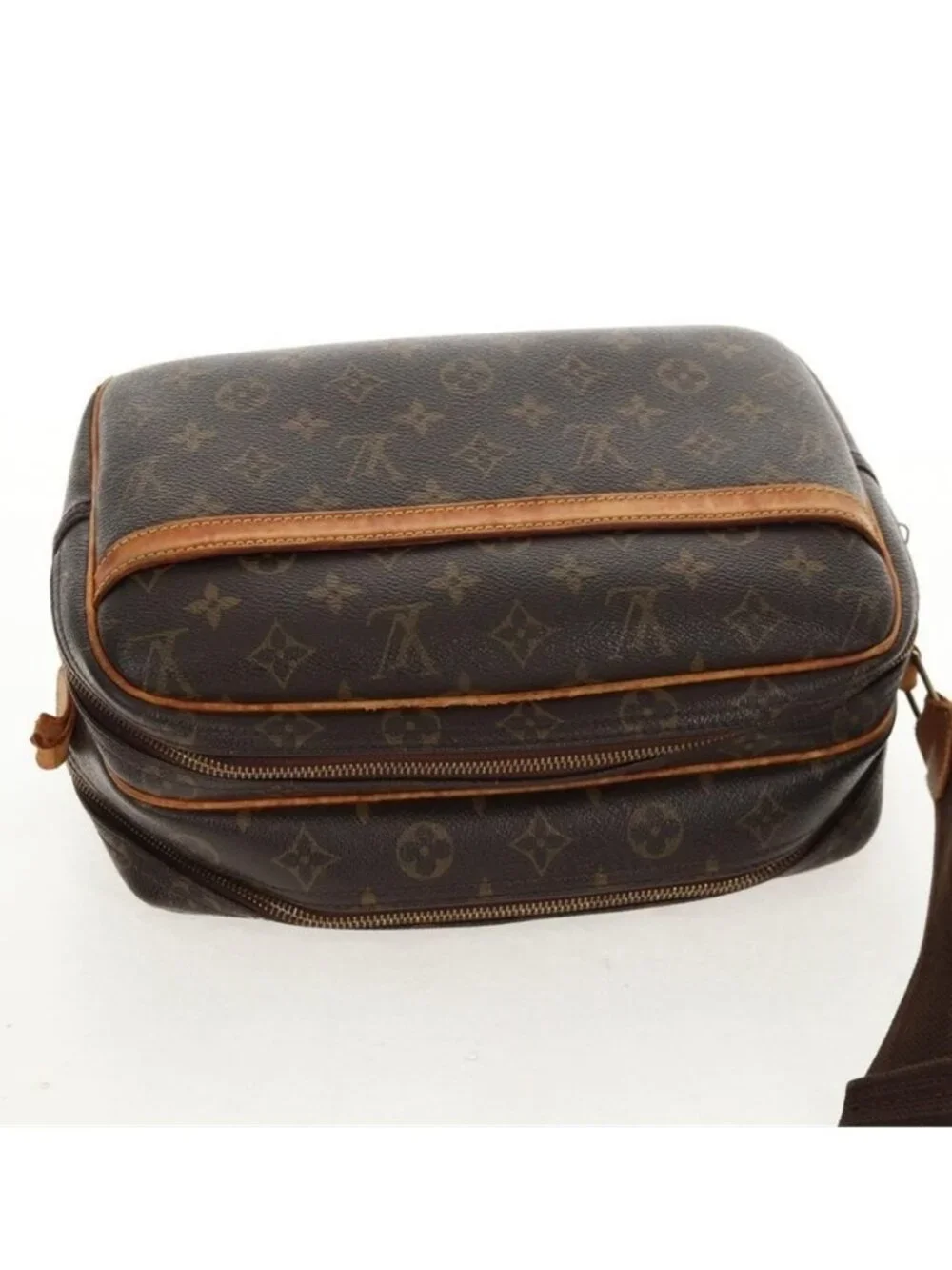 Louis Vuitton pre owned